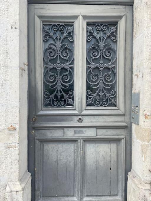 Apartamento ~Rosa Bonheur~Hyper Centre Blois Exterior foto